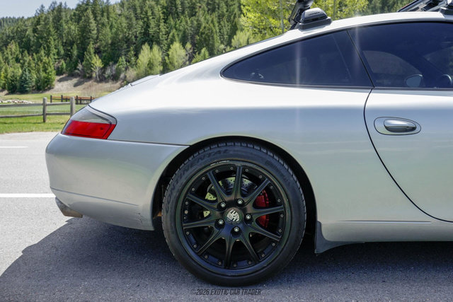 Used 2001 Porsche 911 Carrera 4 AWD/4WD image 10