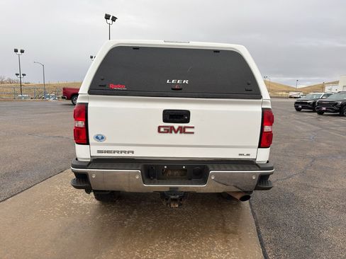 Used 2018 GMC Sierra 2500 SLE image 6