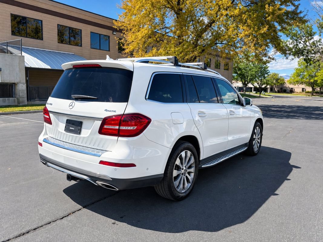 Used 2019 Mercedes-Benz GLS 450 4MATIC image 5