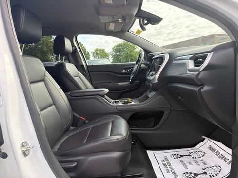 Used 2023 GMC Acadia SLT AWD/4WD image 11