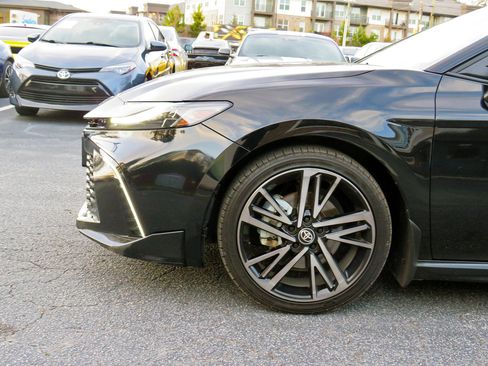 Used 2025 Toyota Camry XSE image 37