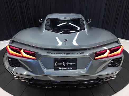 Used 2022 Chevrolet Corvette Stingray Preferred Cpe w/ Z51 Performance Package RWD image 54