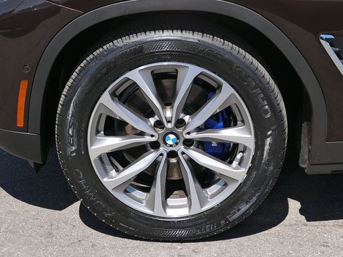 Used 2019 BMW X3 xDrive30i w/ Executive Package AWD/4WD image 8