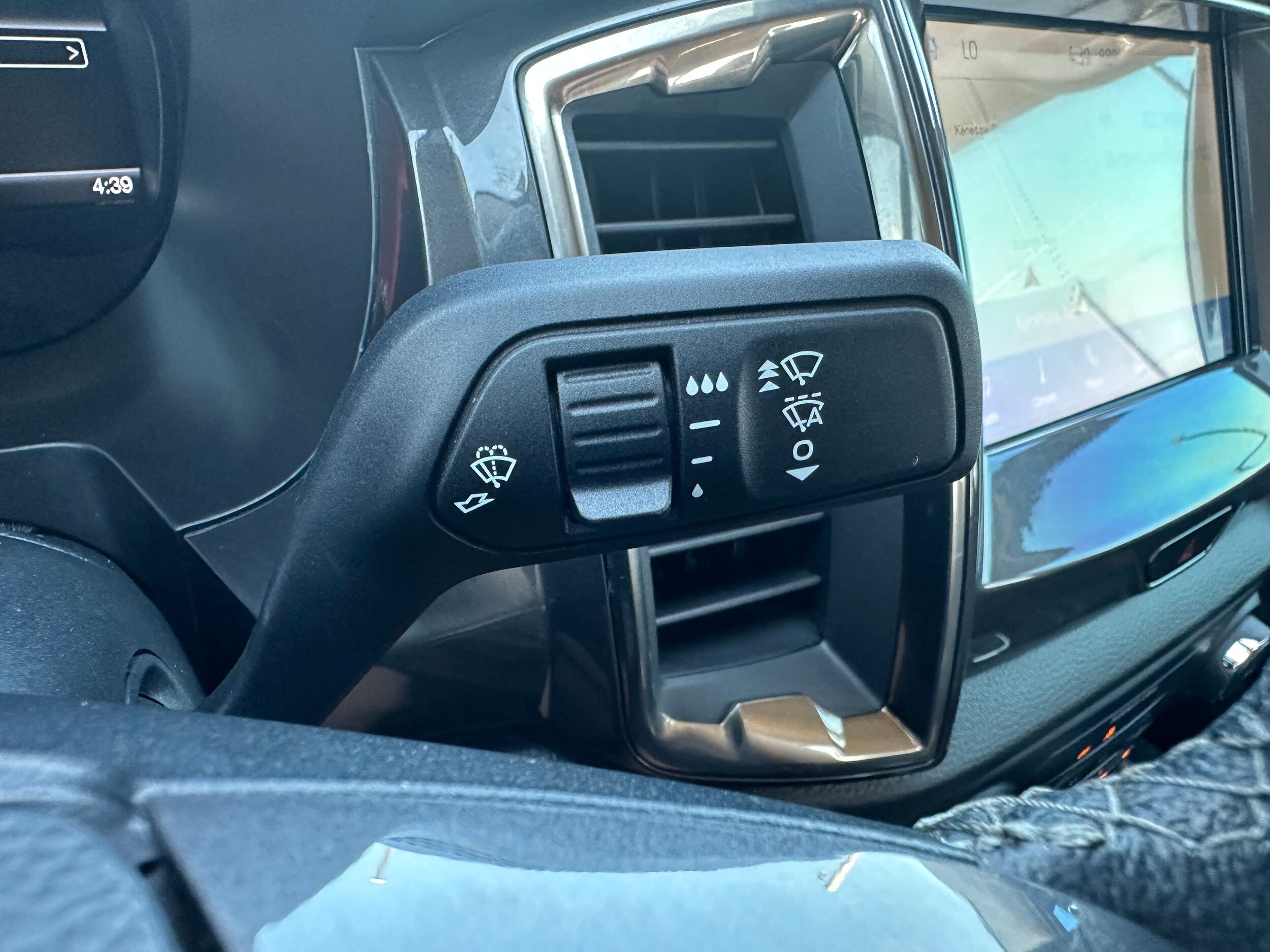 Used 2021 Ford Ranger Lariat w/ Equipment Group 501A High AWD/4WD image 27