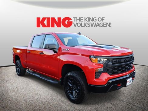 Used 2023 Chevrolet Silverado 1500 Custom Trail Boss AWD/4WD image 1