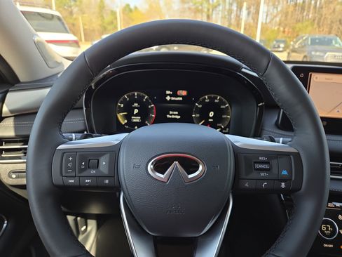 Used 2026 INFINITI QX60 Luxe w/ Cargo Package image 11