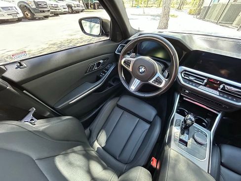 Used 2020 BMW M340i w/ Parking Assistance Package image 9