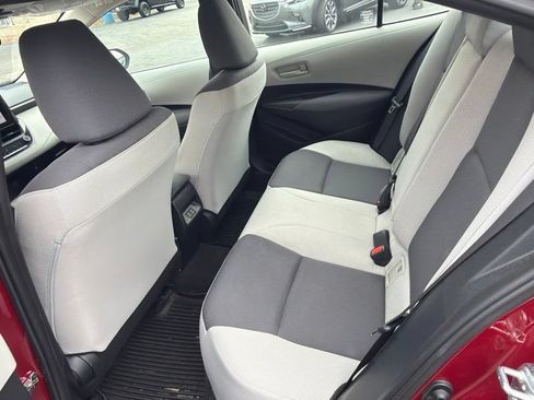 Used 2023 Toyota Corolla LE FWD image 11
