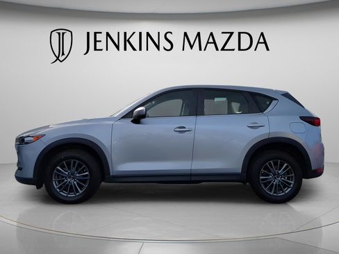 Used 2019 MAZDA CX-5 Sport FWD image 4