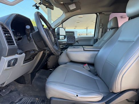 Used 2017 Ford F250 XL w/ Power Equipment Group image 36