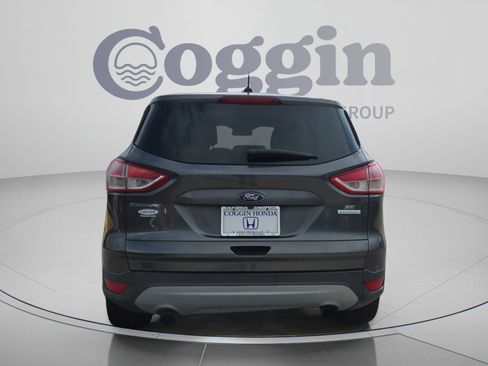 Used 2016 Ford Escape SE FWD image 4
