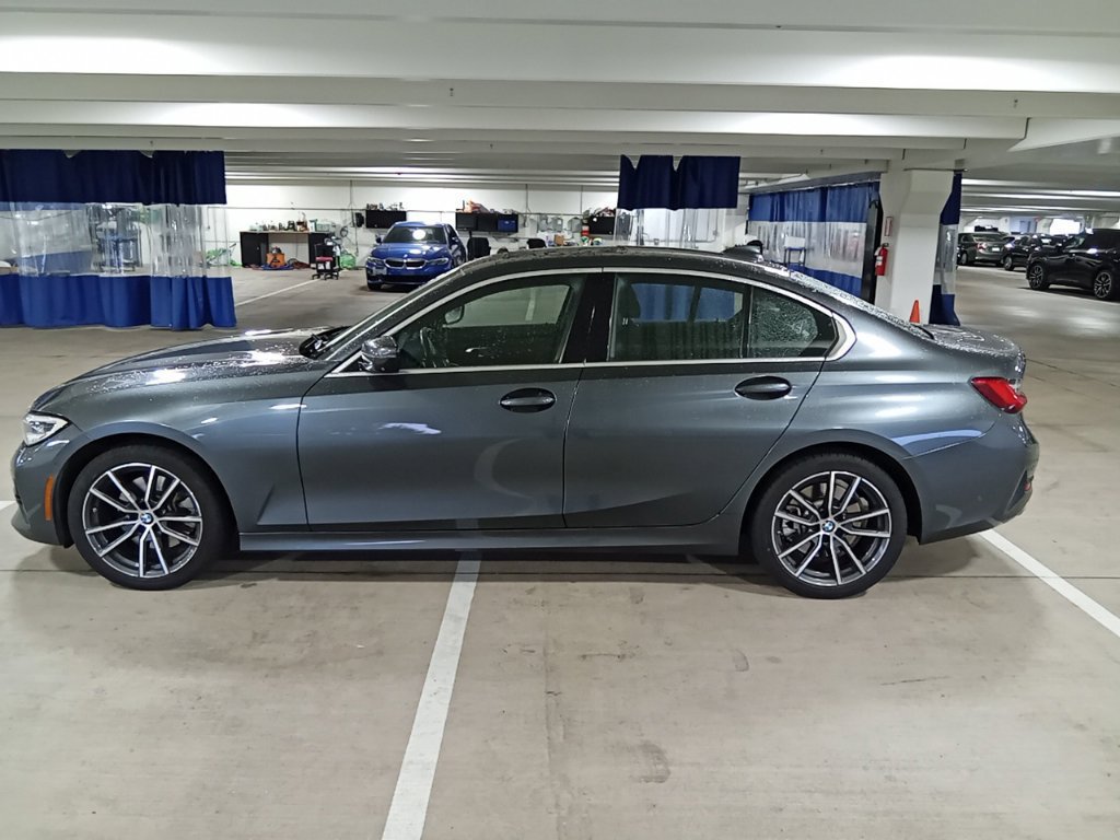 Used 2020 BMW 330i xDrive Sedan w/ Executive Package AWD/4WD image 8