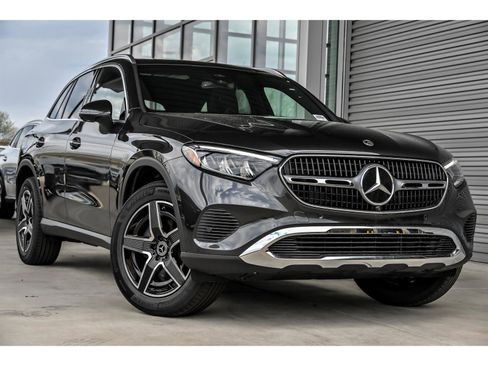 New 2026 Mercedes-Benz GLC 300 4MATIC image 1