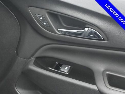 Used 2022 Chevrolet Equinox Premier FWD image 27