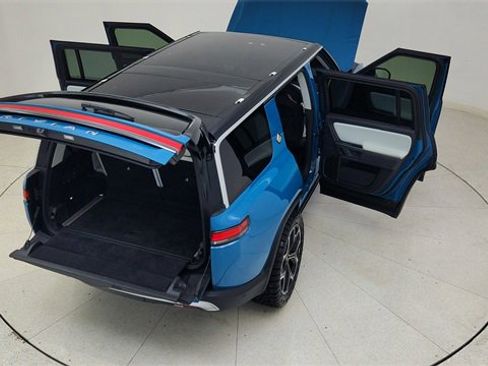 Used 2024 Rivian R1S Launch Edition image 88