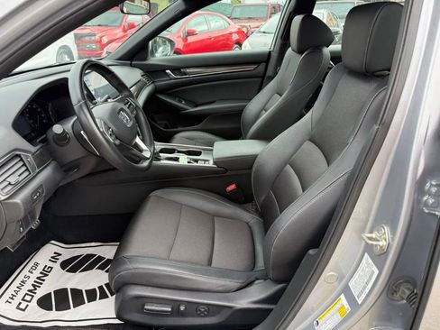 Used 2019 Honda Accord Sport image 8
