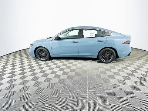 New 2026 Nissan Sentra SV w/ Floor Mat Package FWD image 6