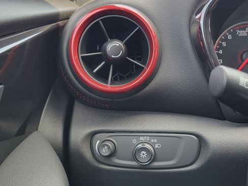 Used 2019 Chevrolet Blazer RS image 26