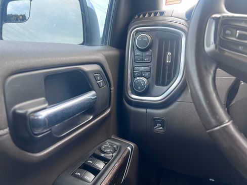 Used 2020 Chevrolet Silverado 1500 LT w/ All-Star Edition AWD/4WD image 18