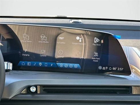 New 2026 Cadillac Vistiq Sport image 3