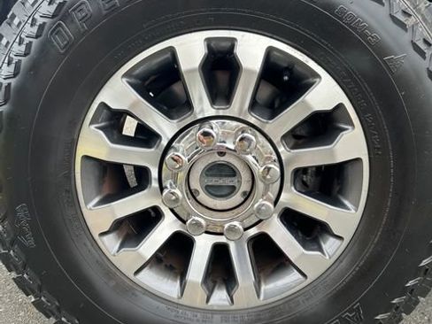 Used 2021 Ford F350 Lariat w/ Camper Package AWD/4WD image 27