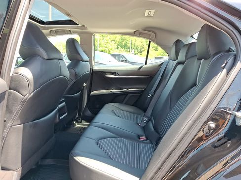 Used 2024 Toyota Camry SE w/ Cold Weather Package AWD/4WD image 12