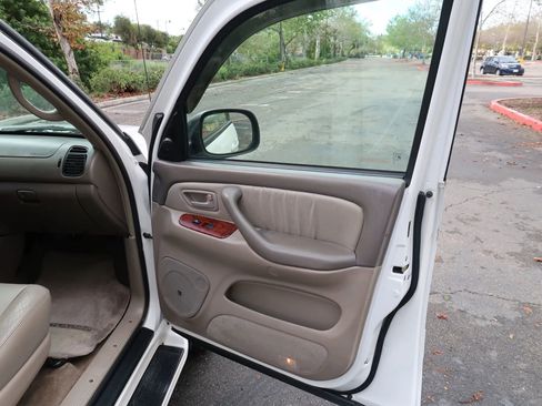 Used 2006 Toyota Tundra Limited image 15