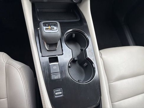 Used 2023 Nissan Rogue SL image 19