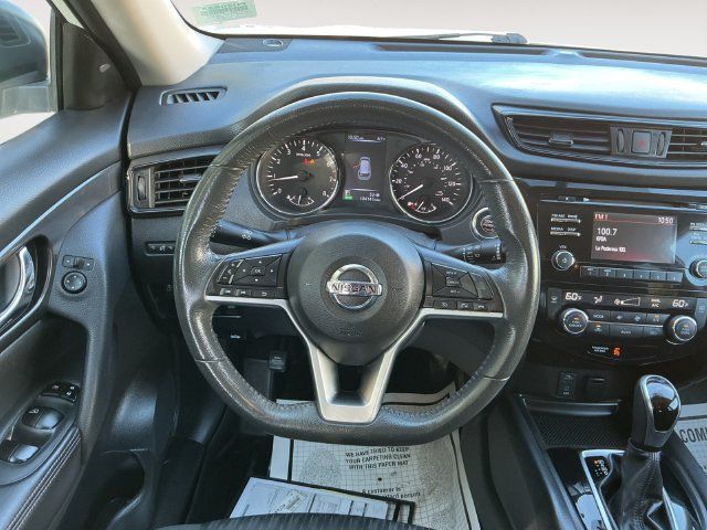 Used 2017 Nissan Rogue SV w/ Midnight Edition Package AWD/4WD image 12