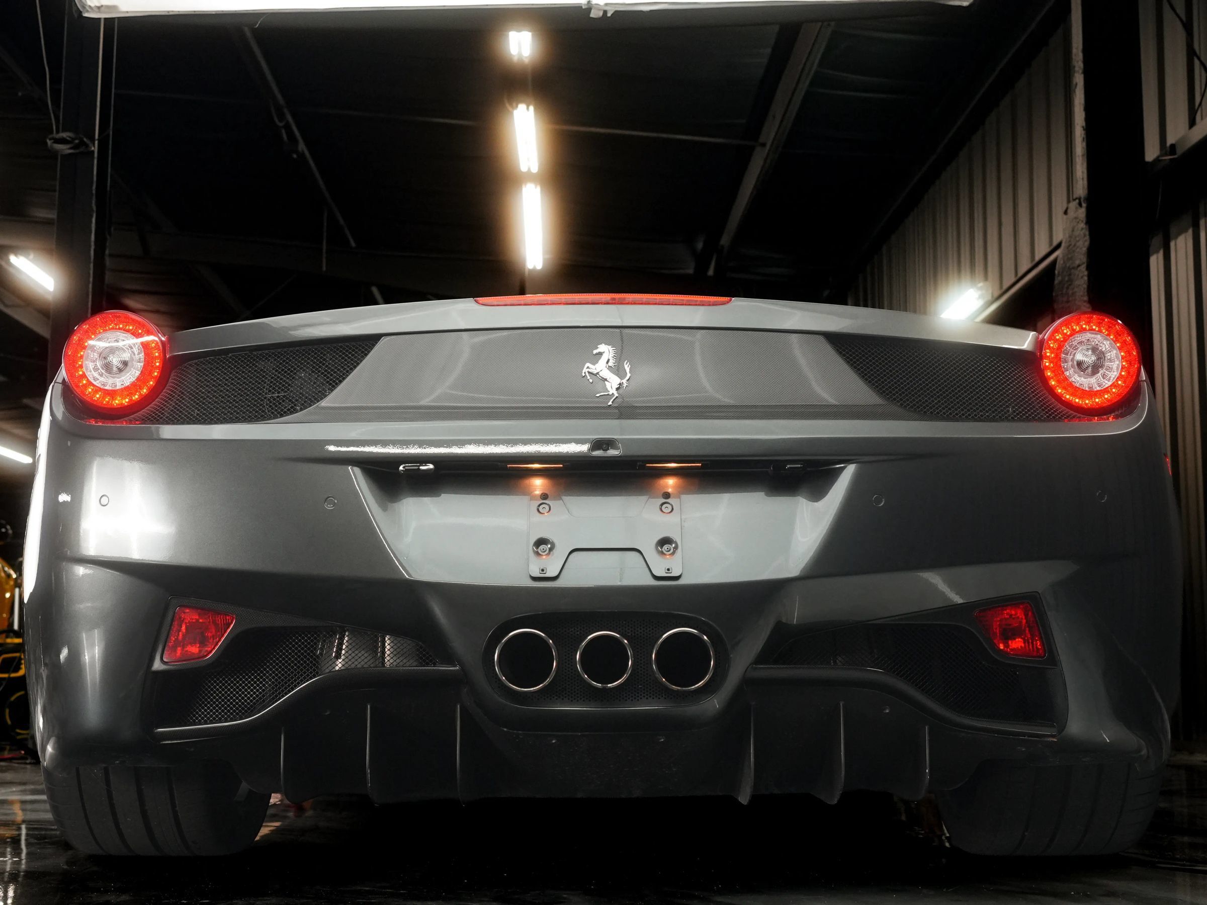 Used 2015 Ferrari 458 Spider RWD image 13