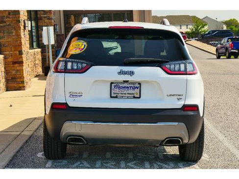 Used 2019 Jeep Cherokee Limited AWD/4WD image 4