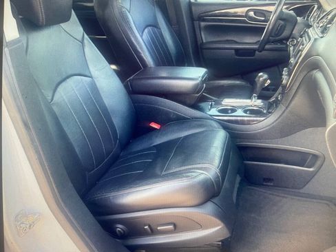 Used 2016 Buick Enclave Leather FWD image 8