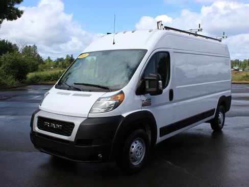 Used 2021 RAM ProMaster 2500 w/ Convenience Group FWD image 2