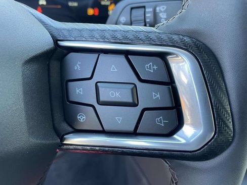 Used 2025 Ford Mustang Coupe RWD image 12