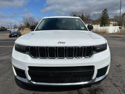 Certified 2023 Jeep Grand Cherokee L Limited AWD/4WD image 13