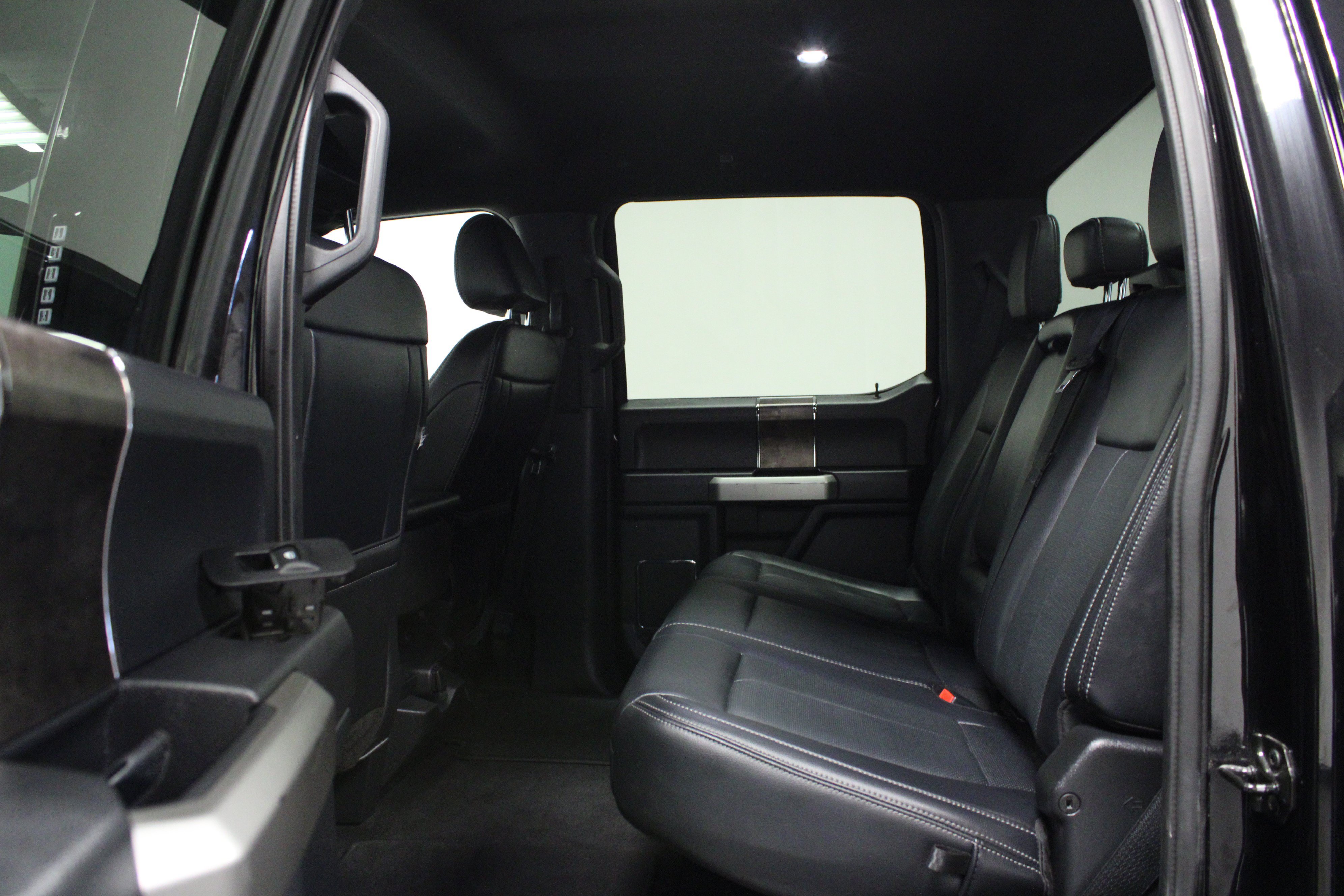 Used 2022 Ford F350 Lariat AWD/4WD image 13