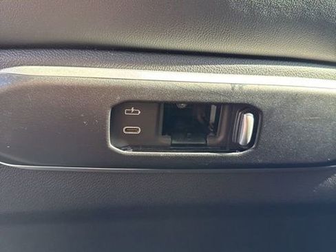 Used 2024 BMW X5 sDrive40i image 33