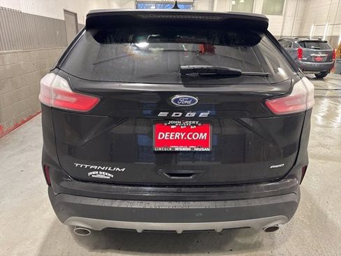 Used 2024 Ford Edge Titanium image 4