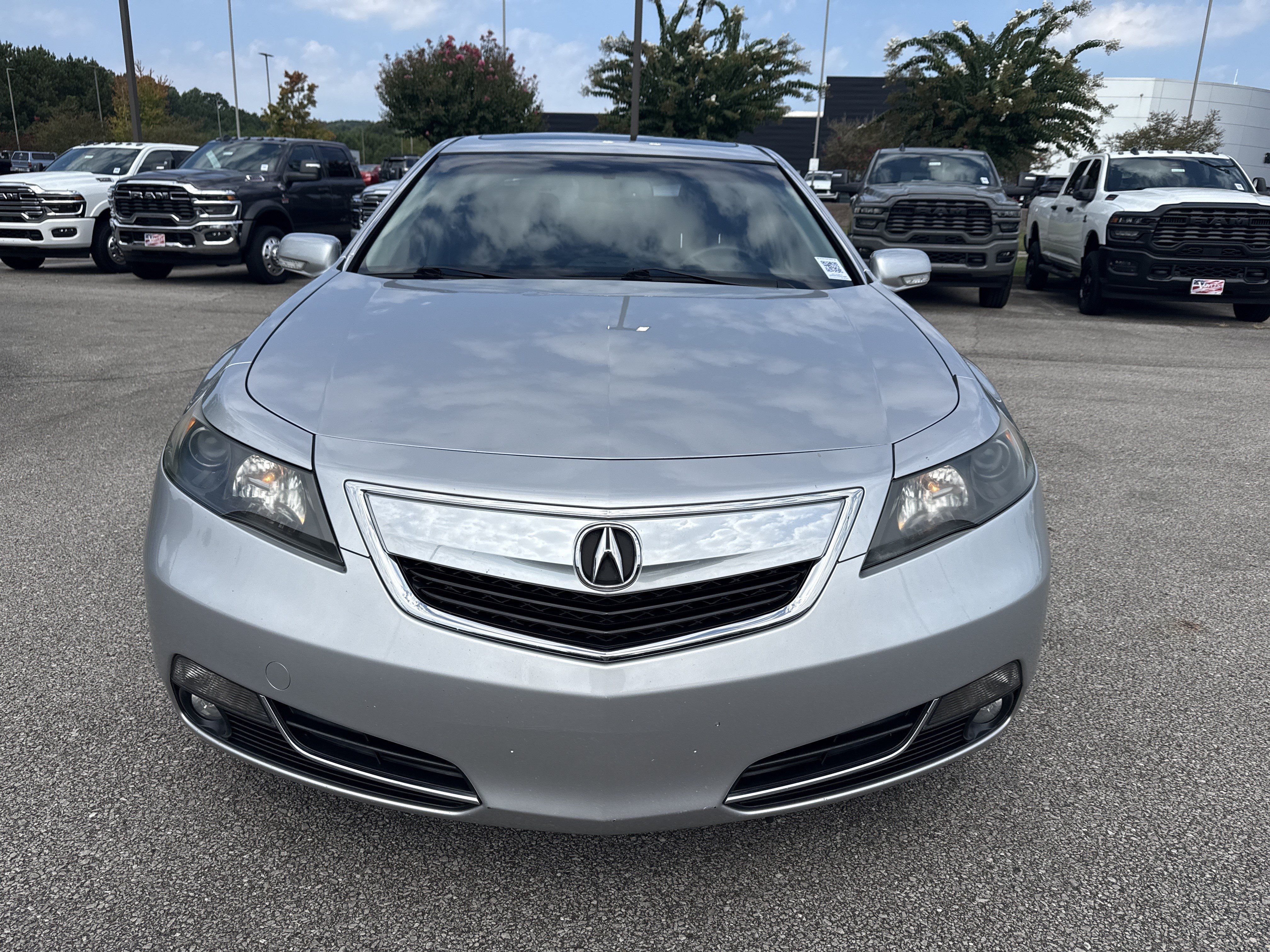 Used 2013 Acura TL w/ Technology Package FWD image 2