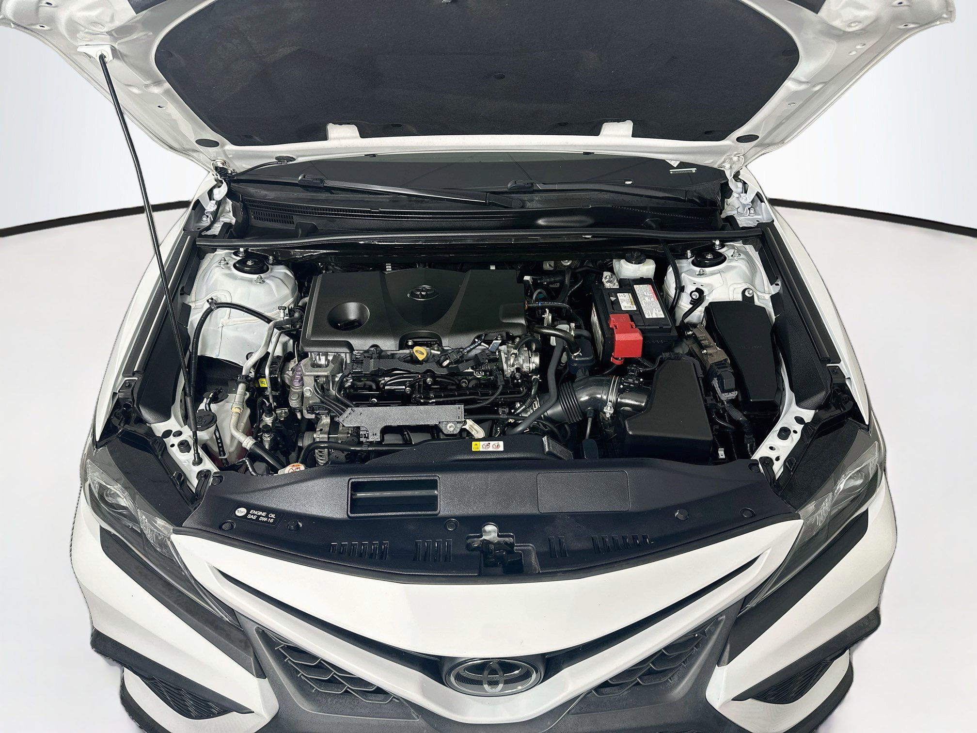 Used 2022 Toyota Camry SE FWD image 32