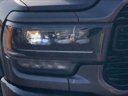 Used 2021 RAM 2500 Limited AWD/4WD image 28