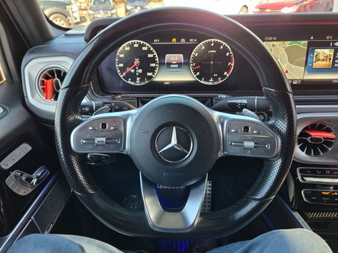 Used 2021 Mercedes-Benz G 550 w/ Exclusive Interior Package image 17