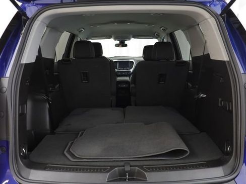 Certified 2023 GMC Acadia SLE w/ Elevation Edition image 19