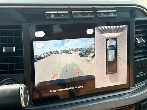 Used 2024 Ford F350 Platinum w/ FX4 Off-Road Package image 27