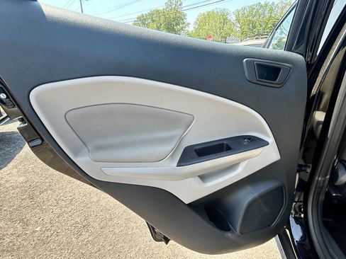 Used 2018 Ford EcoSport S AWD/4WD image 13