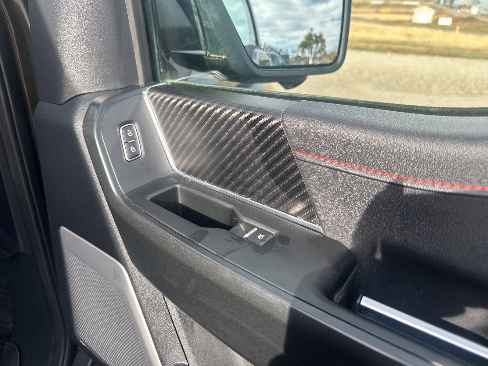Used 2025 Ford F150 Raptor AWD/4WD image 36