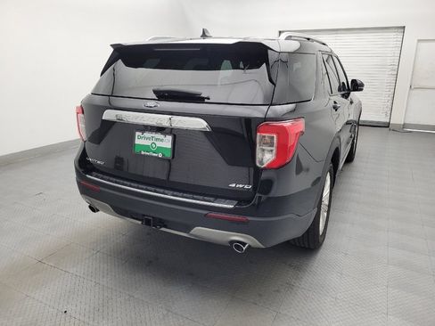 Used 2022 Ford Explorer Limited w/ Equipment Group 301A AWD/4WD image 7