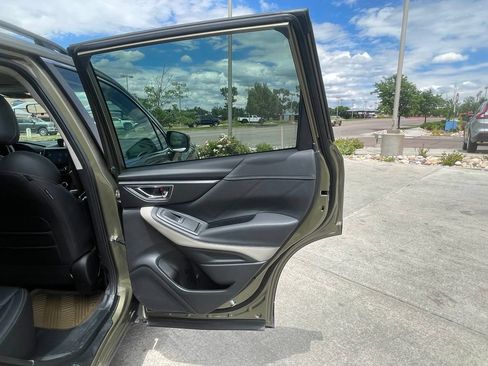 Used 2023 Subaru Forester Limited AWD/4WD image 31