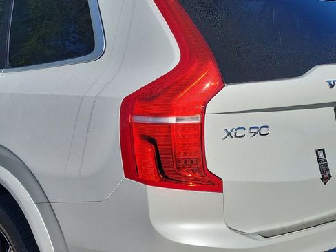 New 2024 Volvo XC90 T8 Plus w/ Protection Package Premier image 11