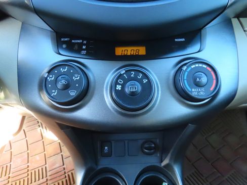 Used 2010 Toyota RAV4 2WD image 20